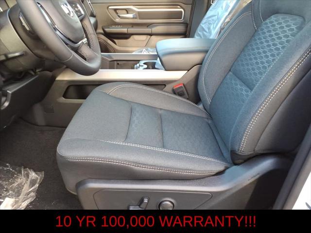 2026 Ram 1500 Big Horn Crew Cab 4x4 5'7" Box