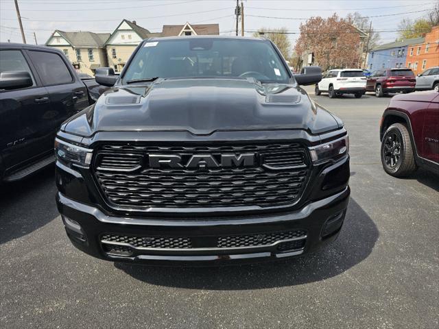 2026 RAM 1500 RAM 1500 EXPRESS CREW CAB 4X4 57 BOX