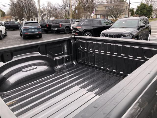 2026 Ram 1500 Laramie Crew Cab 4x4 5'7" Box