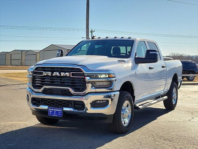 2026 RAM Ram 2500 RAM 2500 TRADESMAN CREW CAB 4X4 64 BOX