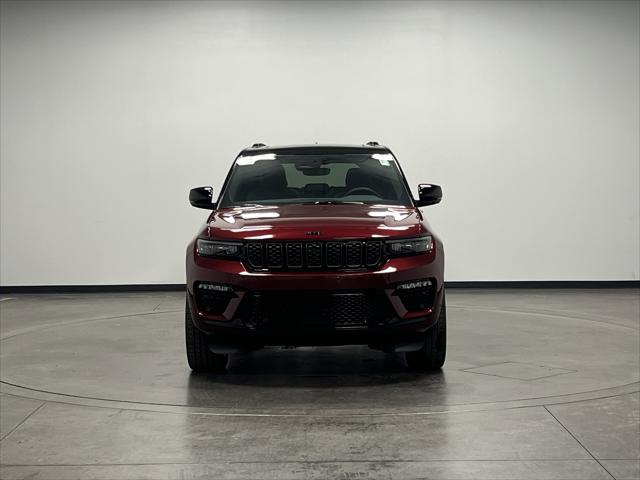 2025 Jeep Grand Cherokee GRAND CHEROKEE SUMMIT 4X4