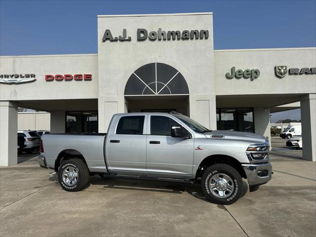 2026 RAM Ram 2500 RAM 2500 TRADESMAN CREW CAB 4X4 64 BOX
