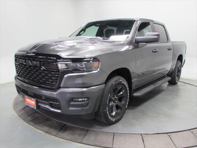 2026 RAM 1500 RAM 1500 EXPRESS CREW CAB 4X4 57 BOX