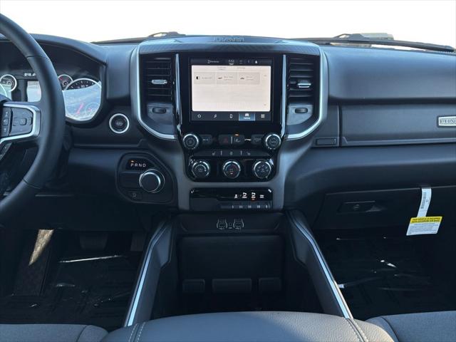 2026 RAM Ram 1500 RAM 1500 LONE STAR CREW CAB 4X2 57 BOX