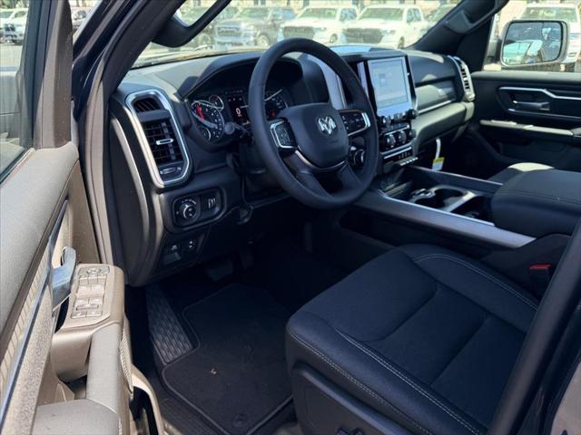 2026 Ram 1500 Big Horn Quad Cab 4x4 6'4" Box