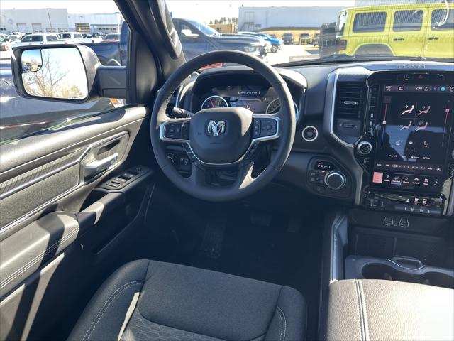 2026 Ram 1500 Big Horn Crew Cab 4x4 5'7" Box
