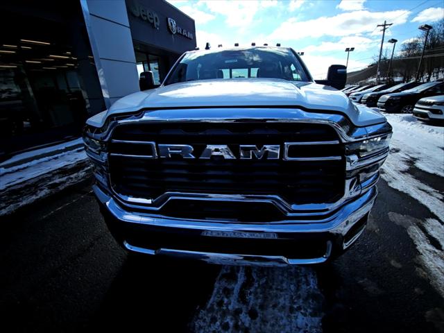 2026 RAM Ram 2500 RAM 2500 TRADESMAN CREW CAB 4X4 8 BOX