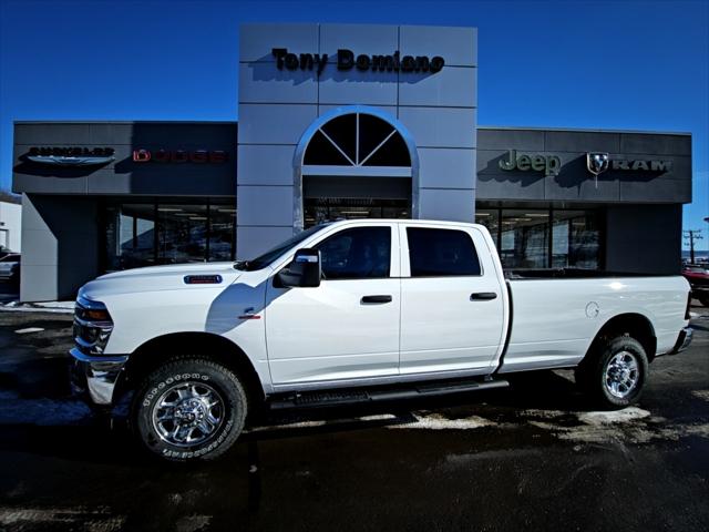 2026 RAM Ram 2500 RAM 2500 TRADESMAN CREW CAB 4X4 8 BOX