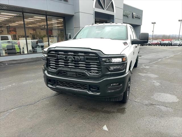 2026 RAM Ram 2500 RAM 2500 TRADESMAN CREW CAB 4X4 8 BOX