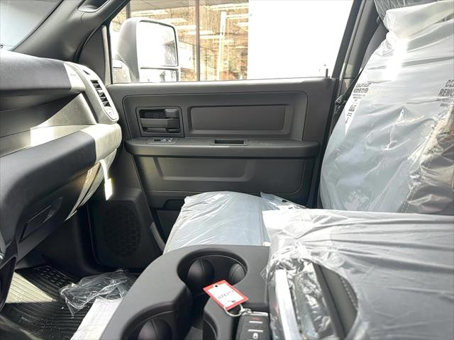 2026 Ram 2500 Tradesman Crew Cab 4x4 8 Box