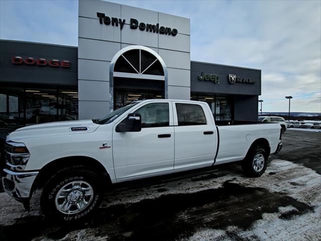 2026 RAM Ram 2500 RAM 2500 TRADESMAN CREW CAB 4X4 8 BOX