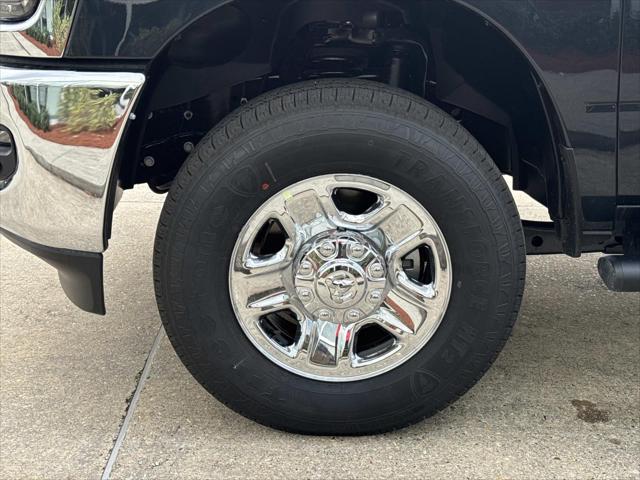 2026 RAM 2500 RAM 2500 TRADESMAN CREW CAB 4X4 64 BOX
