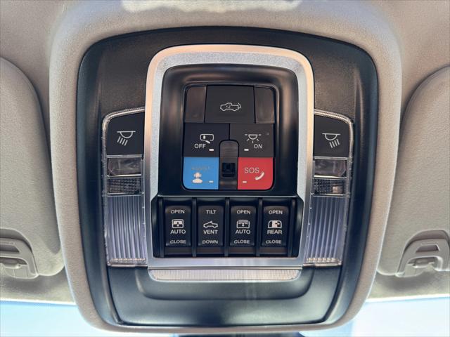 2026 Ram 1500 Tungsten Crew Cab 4x4 5'7" Box