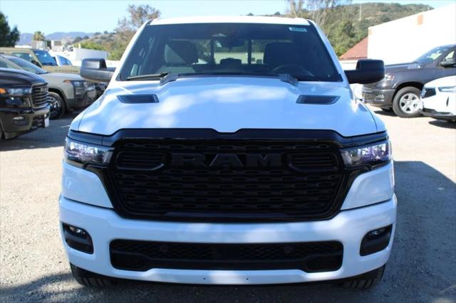 2026 RAM Ram 1500 RAM 1500 EXPRESS CREW CAB 4X4 57 BOX