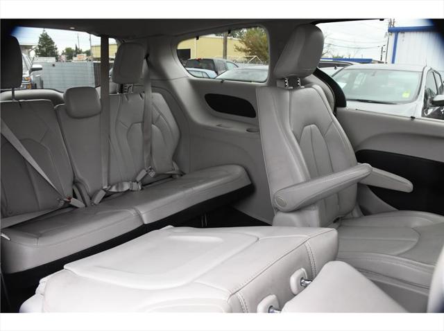 2018 Chrysler Pacifica Hybrid Touring L