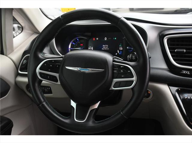 2018 Chrysler Pacifica Hybrid Touring L