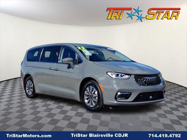 2022 Chrysler Pacifica Hybrid Touring L 2022 Chrysler Pacifica Hybrid Touring L