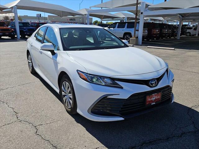 2022 Toyota Camry Hybrid LE 2022 Toyota Camry Hybrid LE