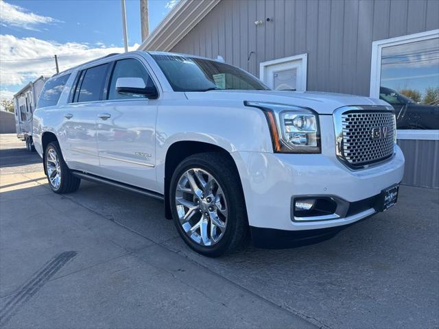 2017 GMC Yukon XL Denali 2017 GMC Yukon XL Denali