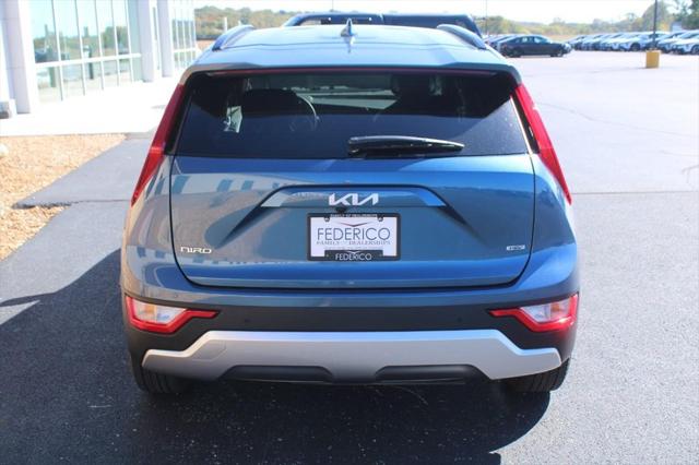 2024 Kia Niro EX 2024 Kia Niro EX