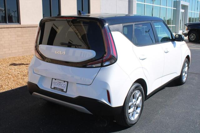 2024 Kia Soul S 2024 Kia Soul S