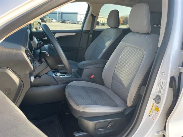 2020 Ford Escape SE 2020 Ford Escape SE
