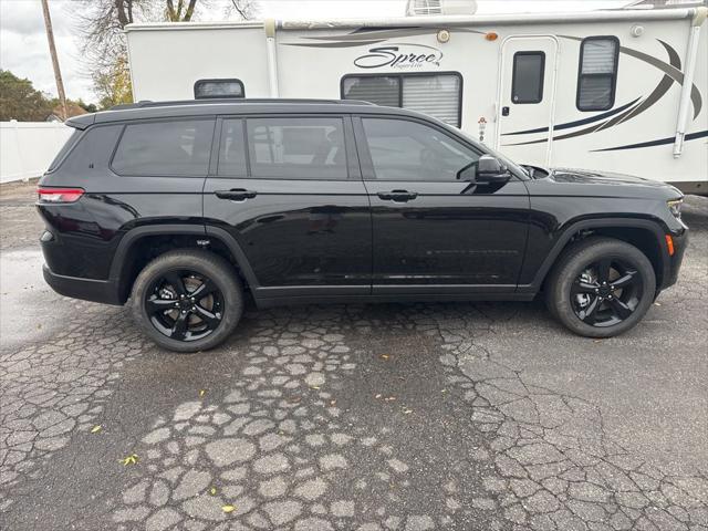 2025 Jeep Grand Cherokee GRAND CHEROKEE L LIMITED 4X4 2025 Jeep Grand Cherokee GRAND CHEROKEE L LIMITED 4X4