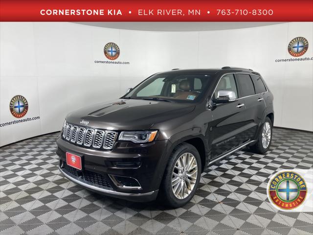 2017 Jeep Grand Cherokee Summit 4x4 2017 Jeep Grand Cherokee Summit 4x4