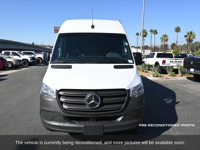 2024 Mercedes-Benz eSprinter 2500 High Roof 2024 Mercedes-Benz eSprinter 2500 High Roof