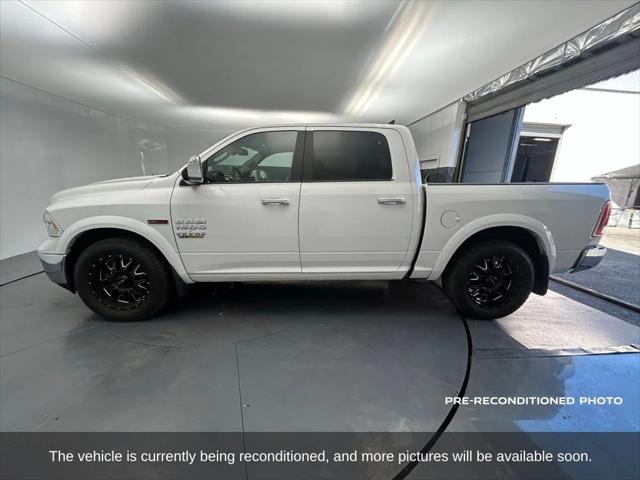 2019 RAM 1500 Classic Laramie Crew Cab 4x2 57 Box 2019 RAM 1500 Classic Laramie Crew Cab 4x2 57 Box