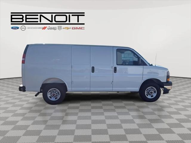 2025 GMC Savana Cargo RWD 3500 Regular Wheelbase Work Van