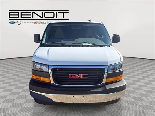 2025 GMC Savana Cargo RWD 3500 Regular Wheelbase Work Van