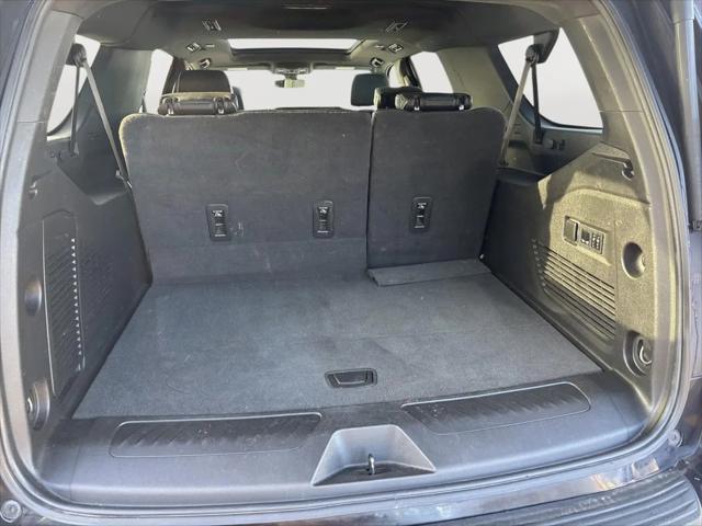 2022 GMC Yukon XL 2WD SLT