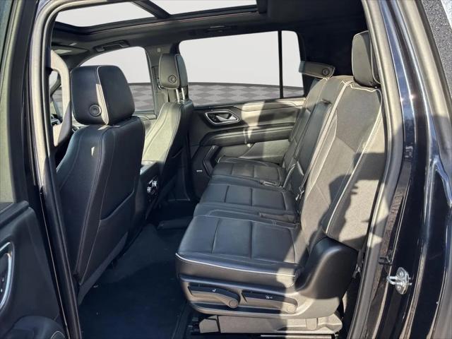 2022 GMC Yukon XL 2WD SLT
