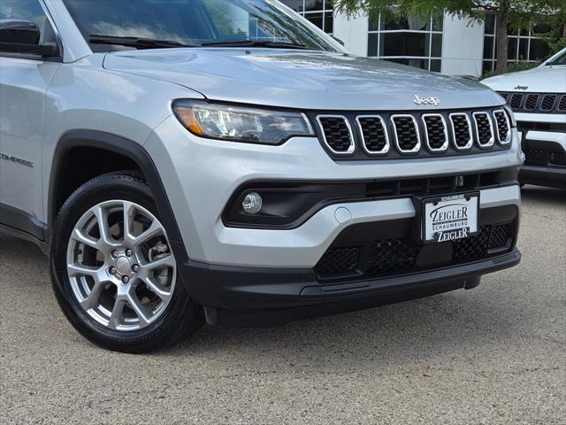 2024 Jeep Compass Latitude Lux FWD 2024 Jeep Compass Latitude Lux FWD