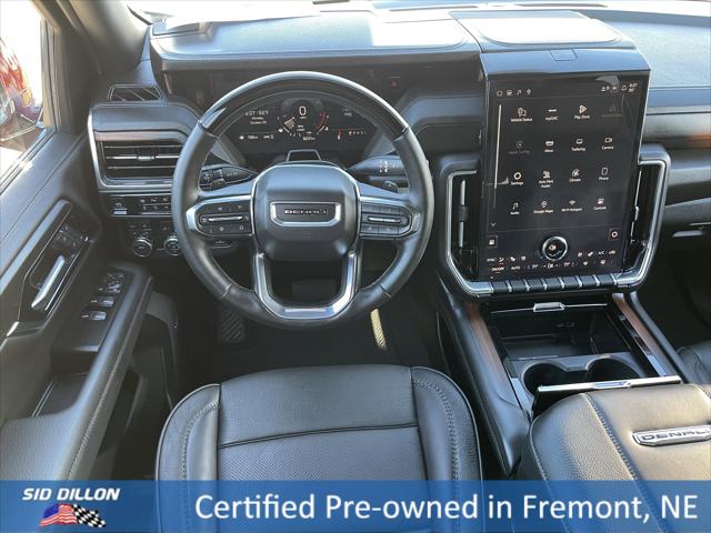 2025 GMC Yukon 4WD Denali