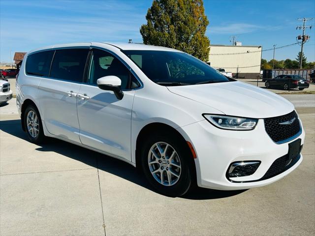 2023 Chrysler Pacifica Touring 2023 Chrysler Pacifica Touring