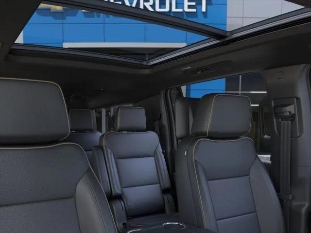 2025 Chevrolet Suburban 4WD Premier