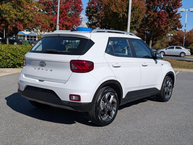 2021 Hyundai Venue SEL 2021 Hyundai Venue SEL
