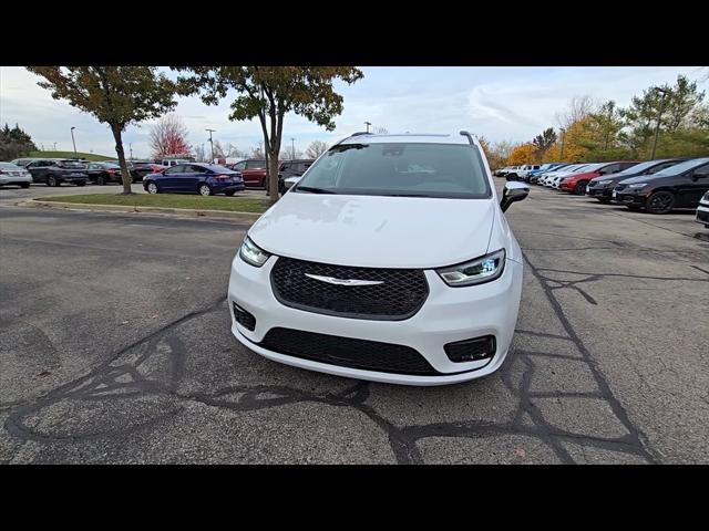 2023 Chrysler Pacifica Limited 2023 Chrysler Pacifica Limited