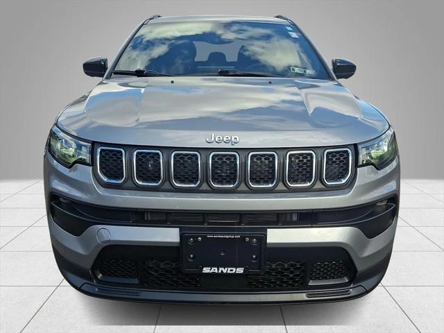 2023 Jeep Compass Latitude Lux FWD 2023 Jeep Compass Latitude Lux FWD