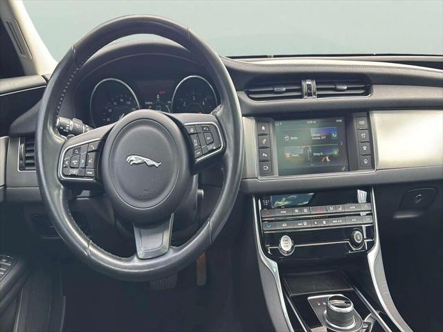 2017 Jaguar XF 20d Prestige