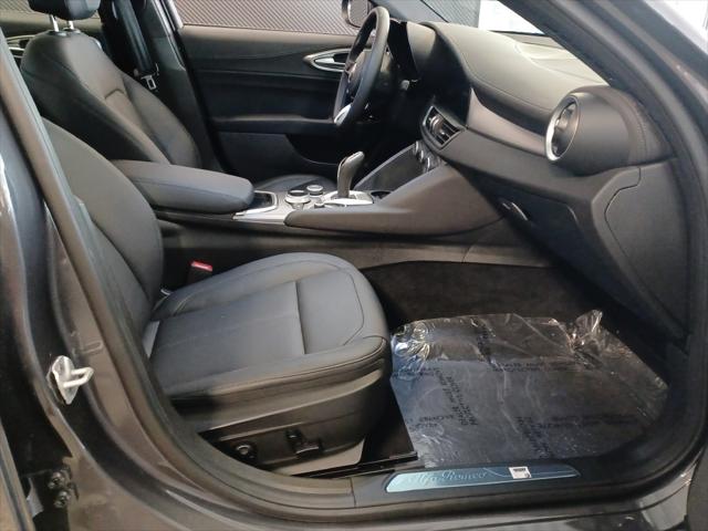 2024 Alfa Romeo Giulia Ti AWD 2024 Alfa Romeo Giulia Ti AWD