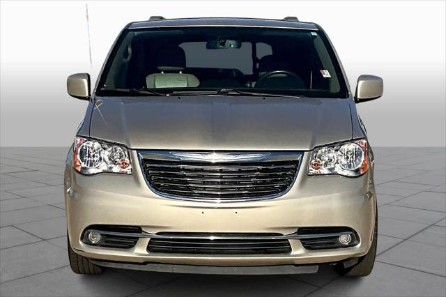 2014 Chrysler Town and Country Touring 2014 Chrysler Town and Country Touring
