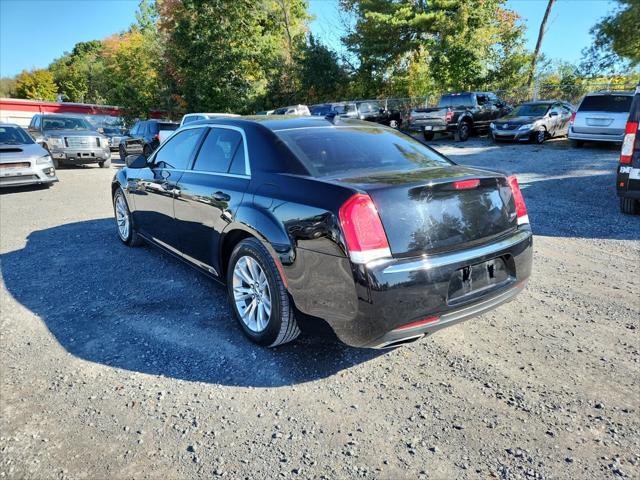 2019 Chrysler 300 Touring L 2019 Chrysler 300 Touring L