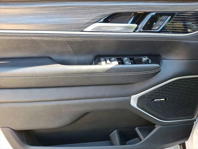 2024 Jeep Wagoneer Series II 4x2