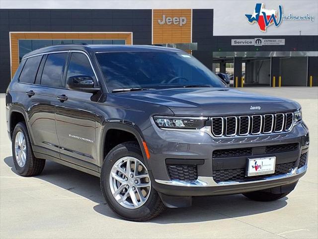 2025 Jeep Grand Cherokee GRAND CHEROKEE L LAREDO 4X4