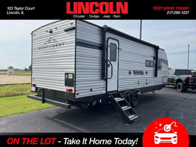 2024 Silver Lake East To West Base 2024 Silver Lake East To West Base