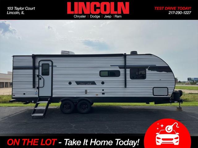 2024 Silver Lake East To West Base 2024 Silver Lake East To West Base