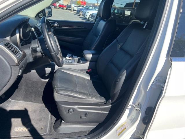 2011 Jeep Grand Cherokee Laredo